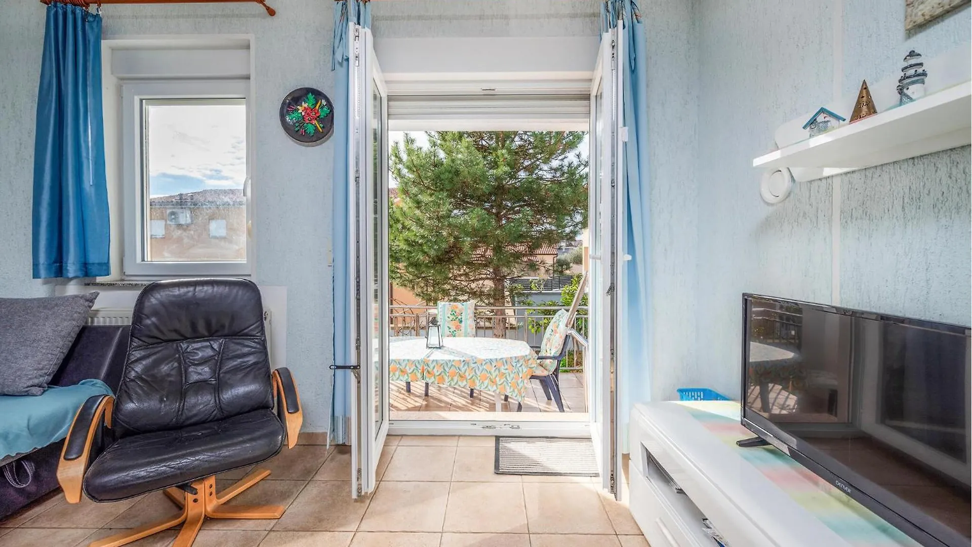 Stunning Apartment In Barbariga Croacia